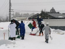 2月４日雪下ろし作業：画像